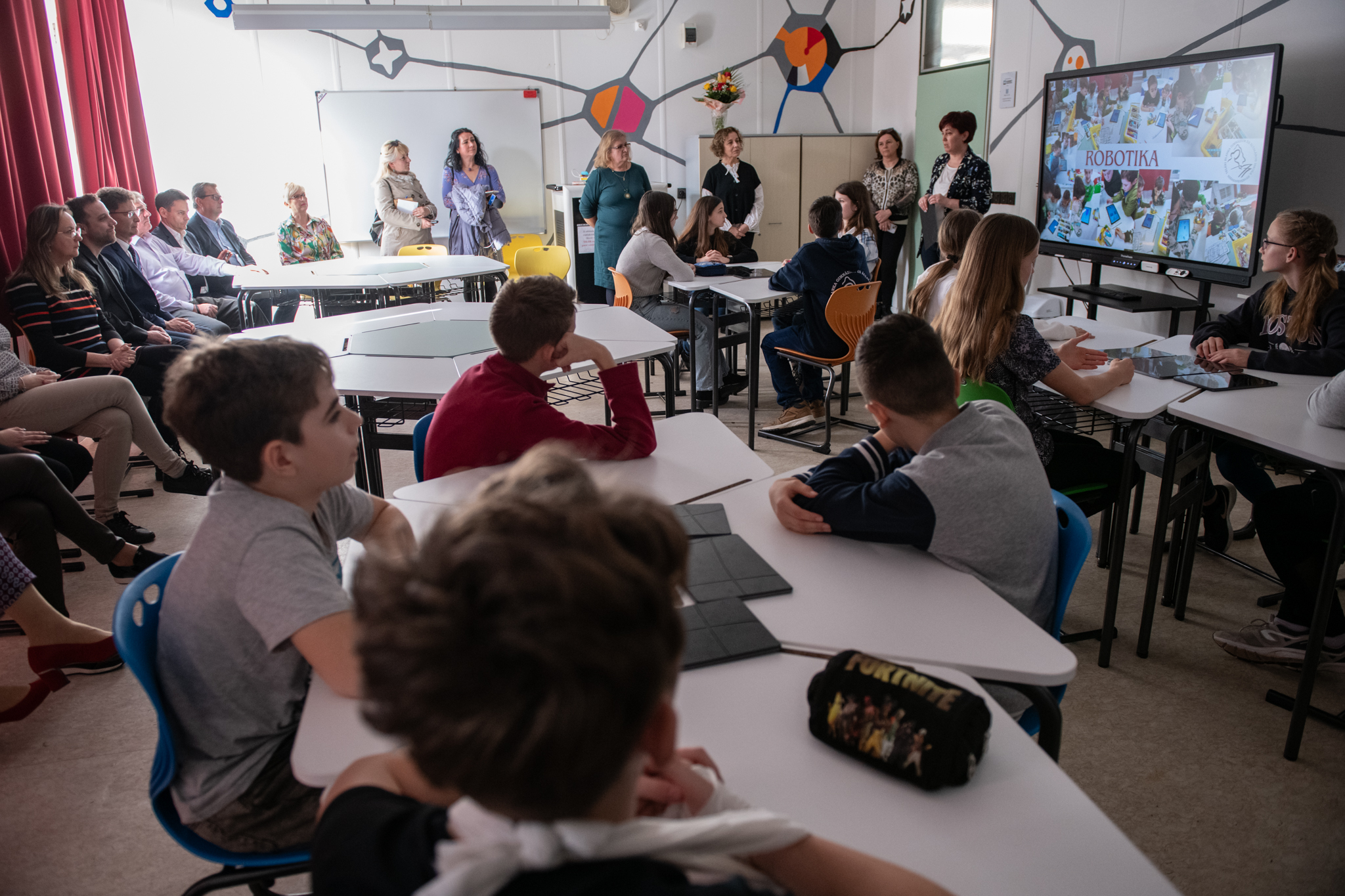 Okostantermet avattak a Teleki Gimnázium Sziget utcai Tagintézményében